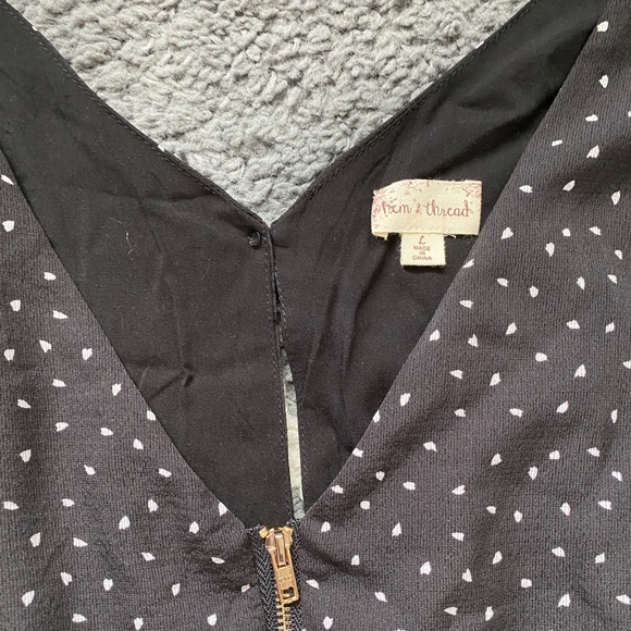 Black and white romper size large - Picture 2 of 4